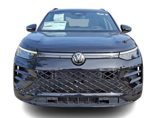 2025 Volkswagen Tiguan 2.0T SE R-Line Black