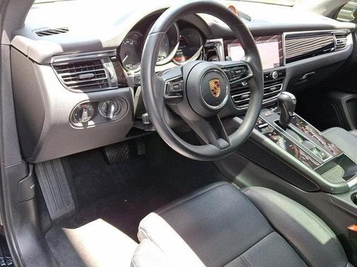 2023 Porsche Macan S