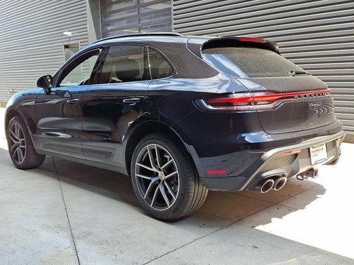 2023 Porsche Macan S