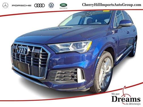 2023 Audi Q7 45 Premium