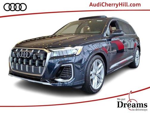 2025 Audi Q7 55 Premium Plus