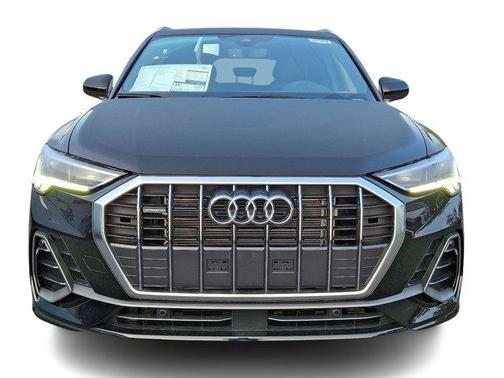 2025 Audi Q3 45 S line Premium