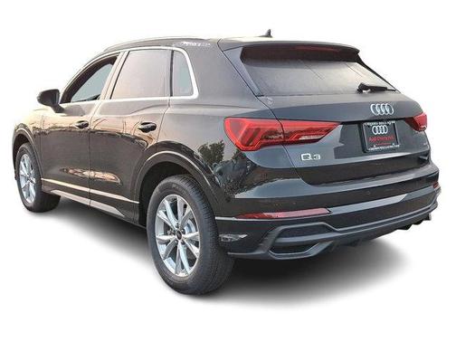 2025 Audi Q3 45 S line Premium