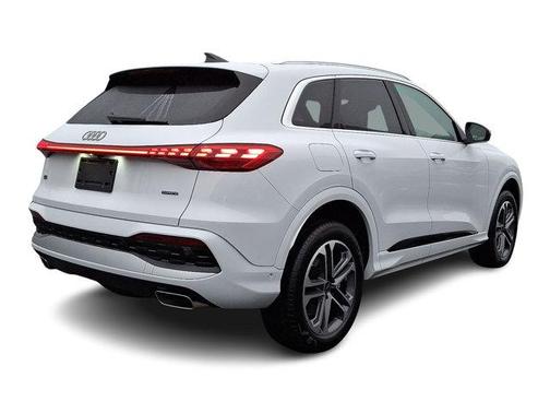 2025 Audi Q5 2.0T quattro Premium