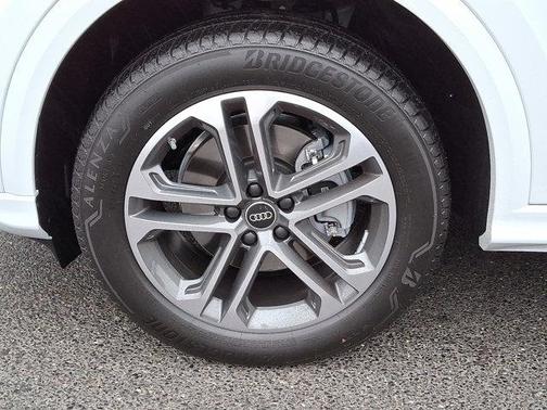 2025 Audi Q5 2.0T quattro Premium