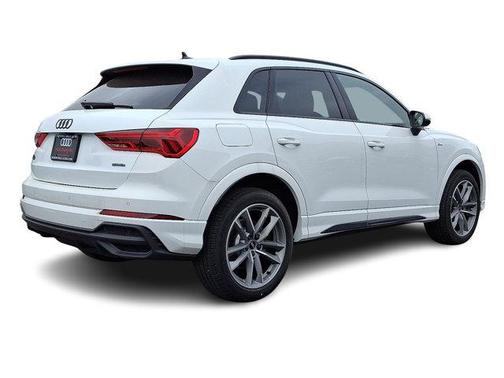 2025 Audi Q3 45 S line Premium