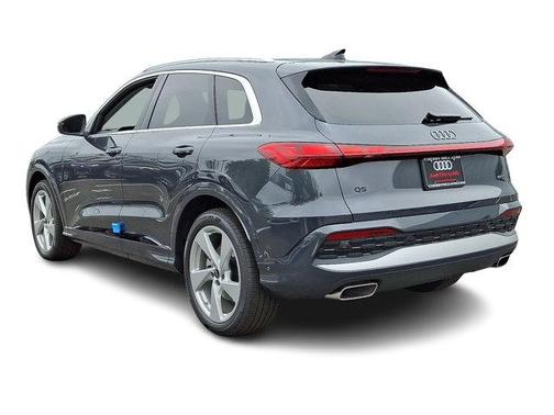 2025 Audi Q5 2.0T quattro Premium