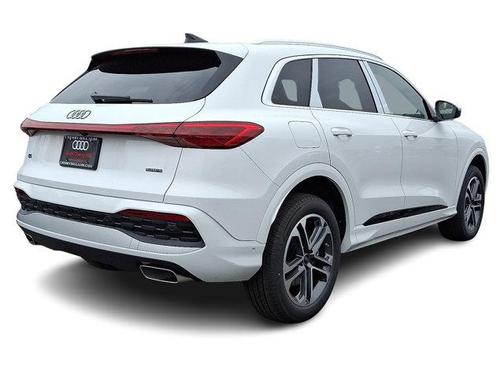 2025 Audi Q5 2.0T quattro Premium