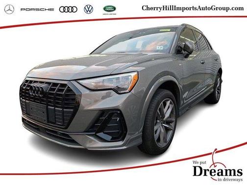 2022 Audi Q3 45 S line Premium