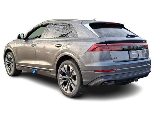 2025 Audi Q8 Premium Plus