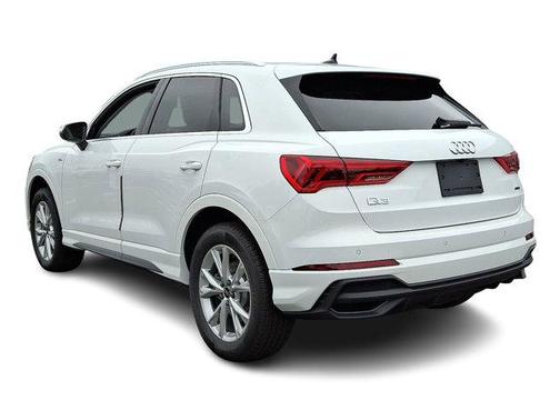 2025 Audi Q3 45 S line Premium