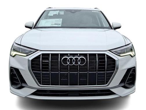 2025 Audi Q3 45 S line Premium
