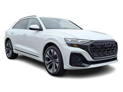2024 Audi Q8 55 Premium Plus