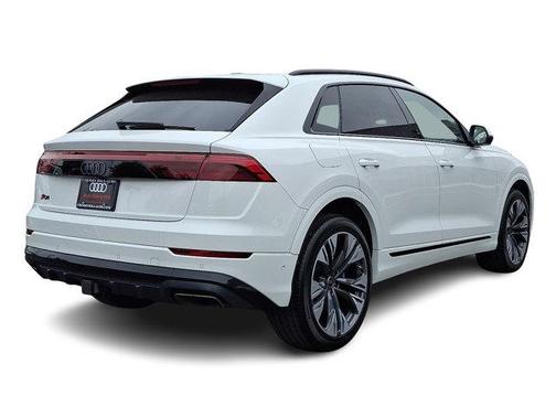 2024 Audi Q8 55 Premium Plus
