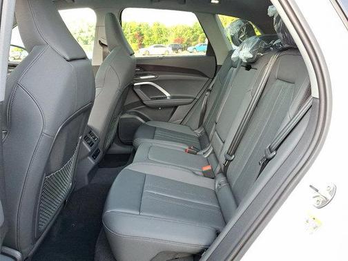2025 Audi Q5 2.0T quattro Premium