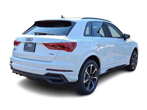 2025 Audi Q3 45 S line Premium
