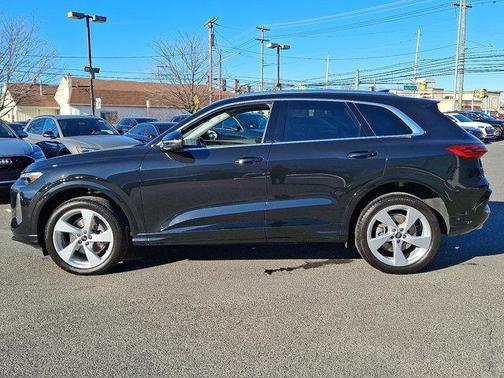 2025 Audi Q5 2.0T quattro Premium