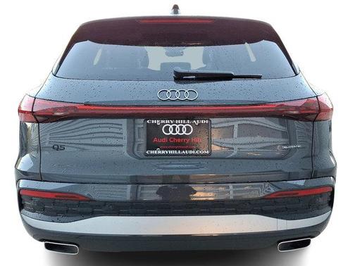 2025 Audi Q5 2.0T quattro Premium