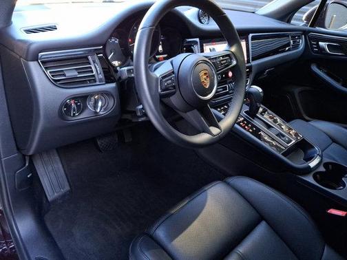 2024 Porsche Macan