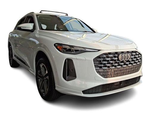 2025 Audi Q5 2.0T quattro Premium
