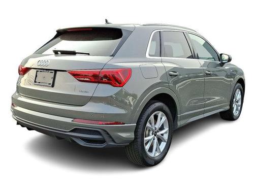 2024 Audi Q3 45 S line Premium