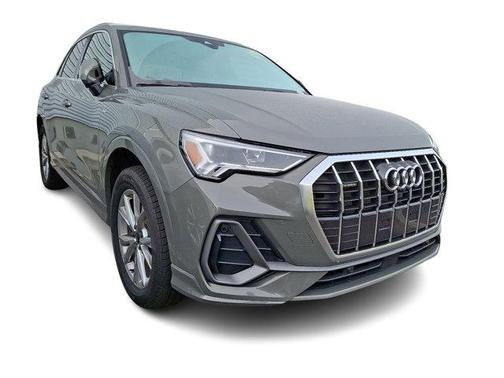 2024 Audi Q3 45 S line Premium