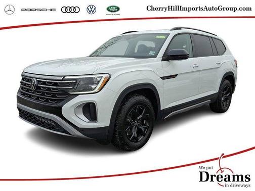 2025 Volkswagen Atlas 2.0T Peak Edition