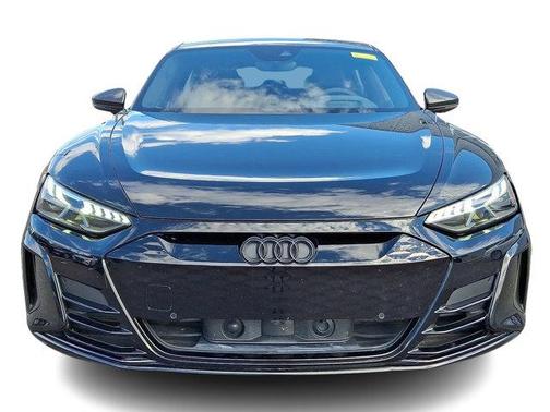 2022 Audi RS e-tron GT Base