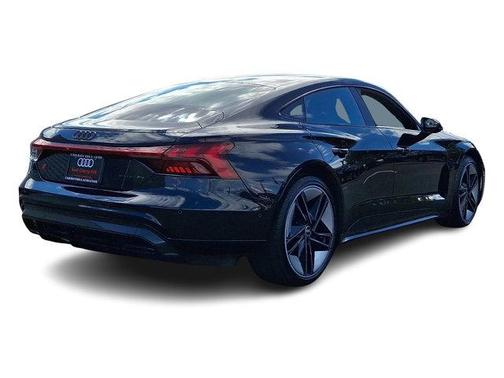 2022 Audi RS e-tron GT Base
