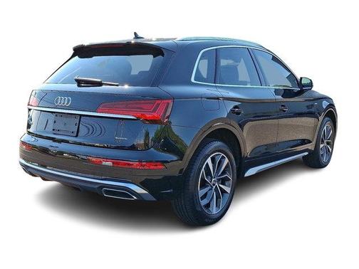 2022 Audi Q5 45 S line Premium Plus