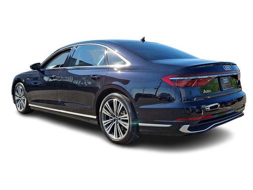 Sebring Black Crystal Effect 2024 Audi A8 L 55