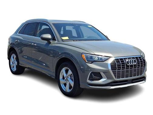 2022 Audi Q3 40 Premium