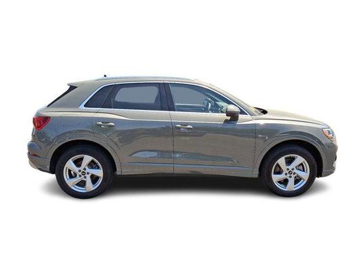 2022 Audi Q3 40 Premium