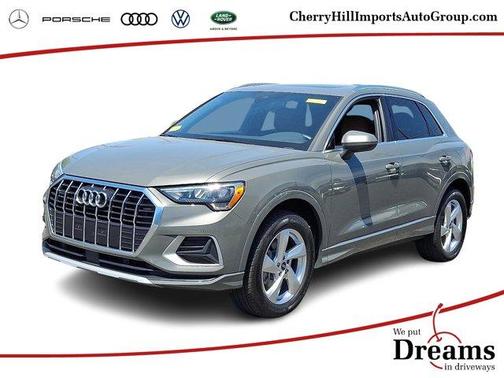 2022 Audi Q3 40 Premium