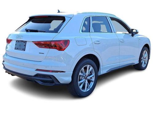 2025 Audi Q3 45 S line Premium