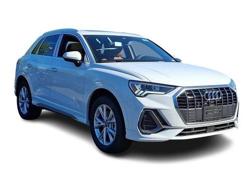 2025 Audi Q3 45 S line Premium