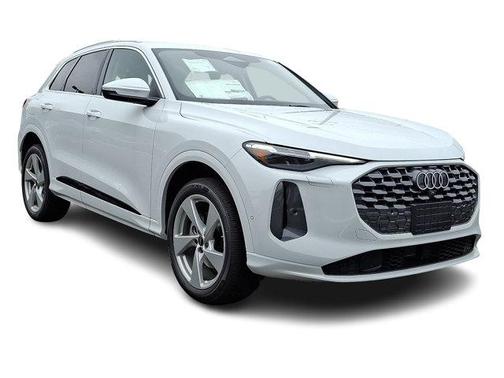 2025 Audi Q5 2.0T quattro Premium