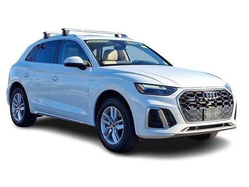 2022 Audi Q5 45 S line quattro Premium