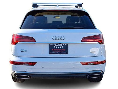 2022 Audi Q5 45 S line quattro Premium