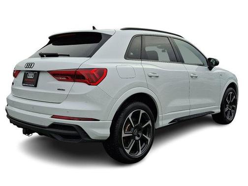 2025 Audi Q3 45 S line Premium