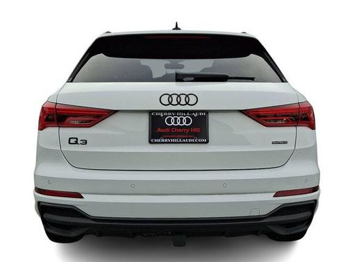 2025 Audi Q3 45 S line Premium