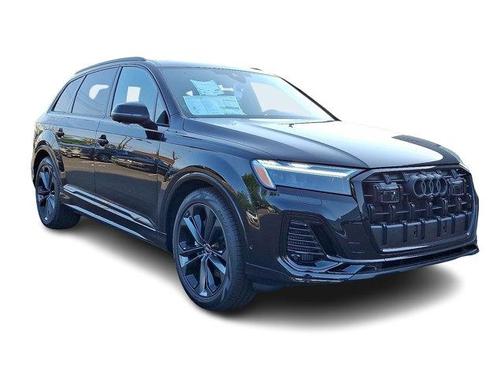 2025 Audi Q7 55 Premium Plus