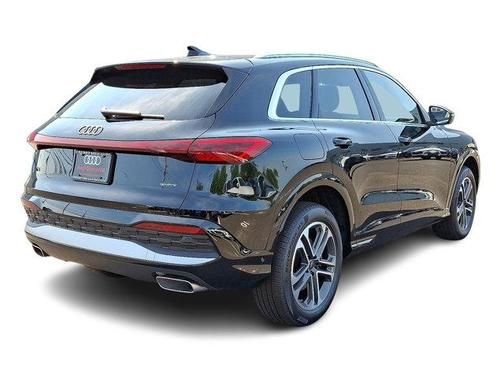 2025 Audi Q5 2.0T quattro Premium