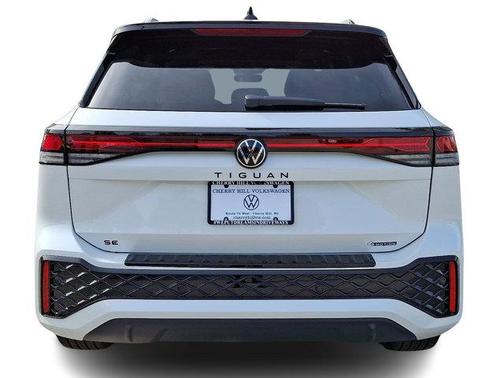 2026 Volkswagen Tiguan 2.0T SE