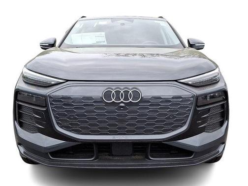 2025 Audi Q6 e-tron Premium