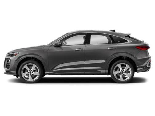 Daytona Gray Metallic 2026 Audi Q5 Sportback PLUS