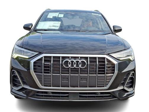 2025 Audi Q3 45 S line Premium