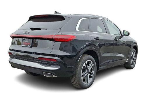 2025 Audi Q5 2.0T quattro Premium