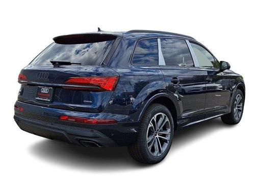 2026 Audi Q7 PLUS