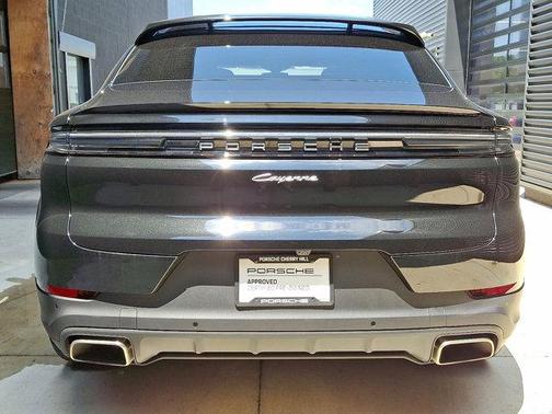 2024 Porsche Cayenne AWD